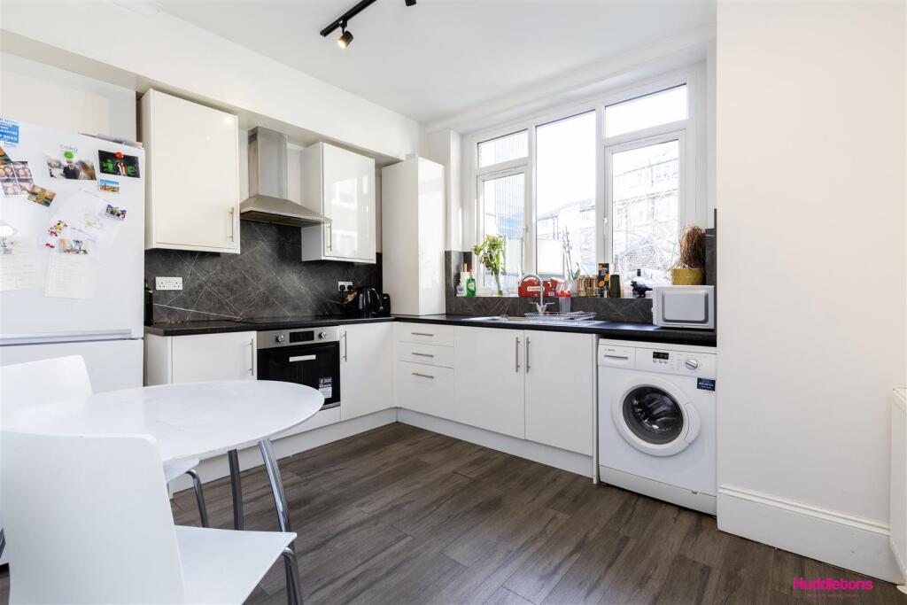 37A Chalton Street -1.jpg