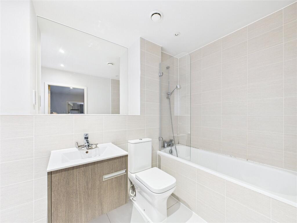 Main Bathroom