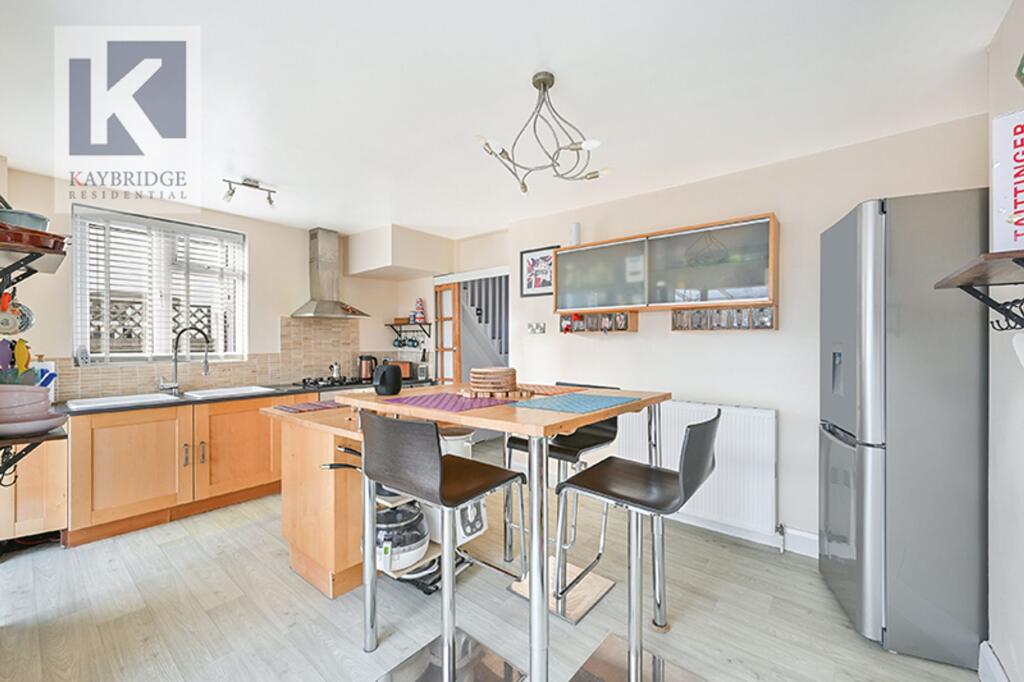 Ruxley Lane, Epsom - KT19 9EX