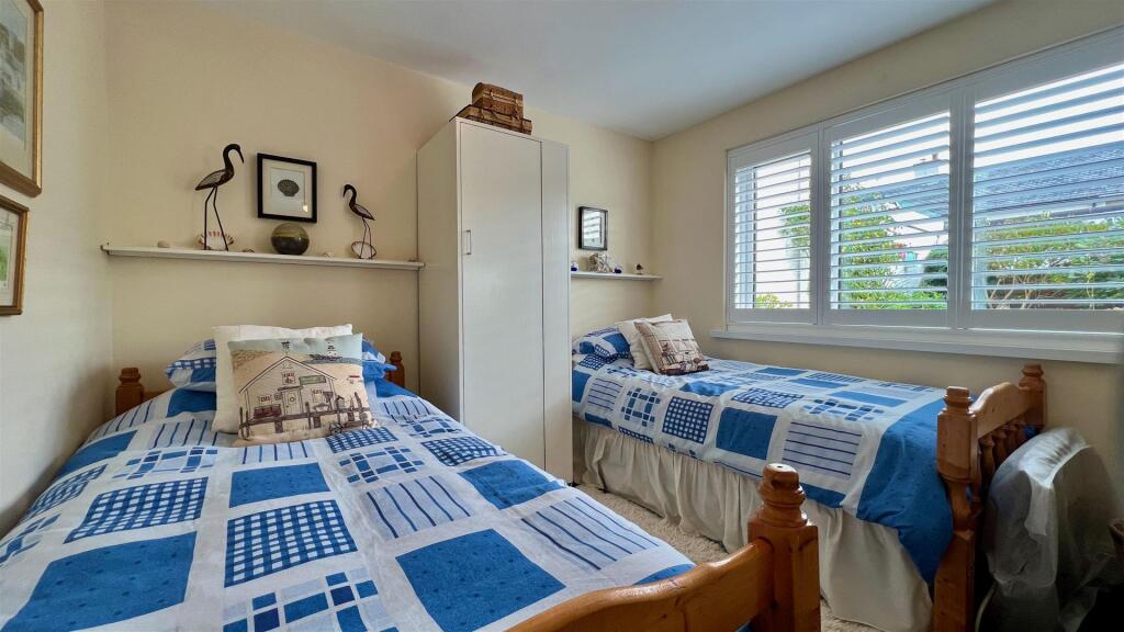 ANNEXE BEDROOM