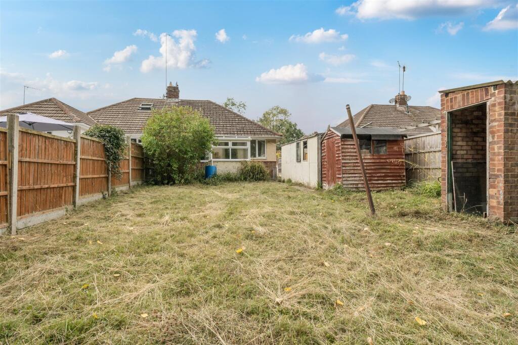 103 McKinnell Crescent (20).jpg