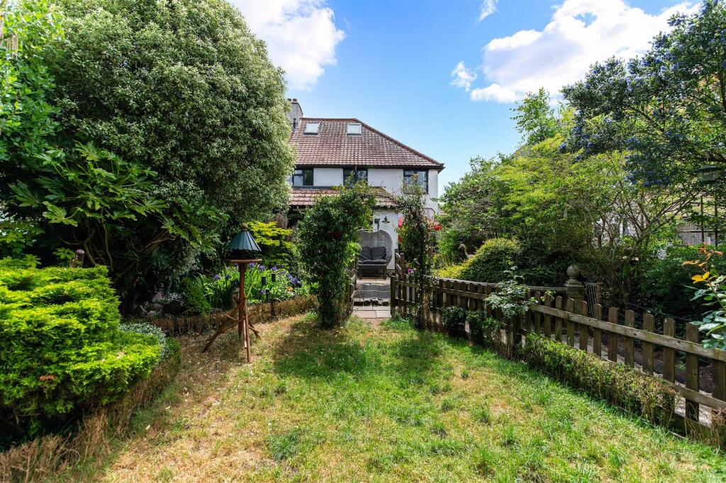 KINGSCROFT ROAD,40- (16).jpg