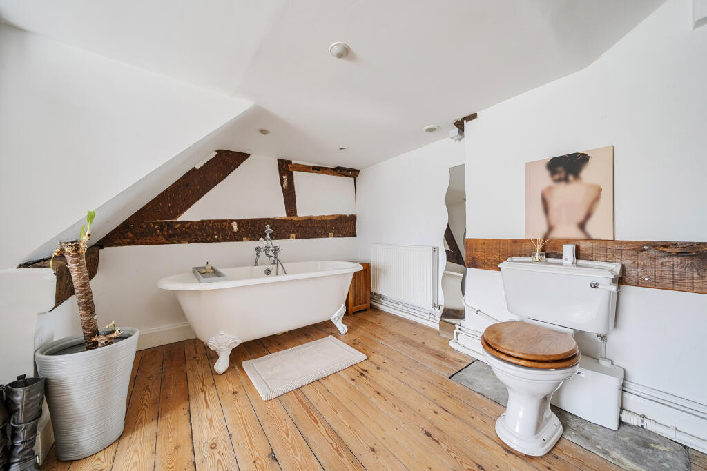 1299266-5-68486c96151a8