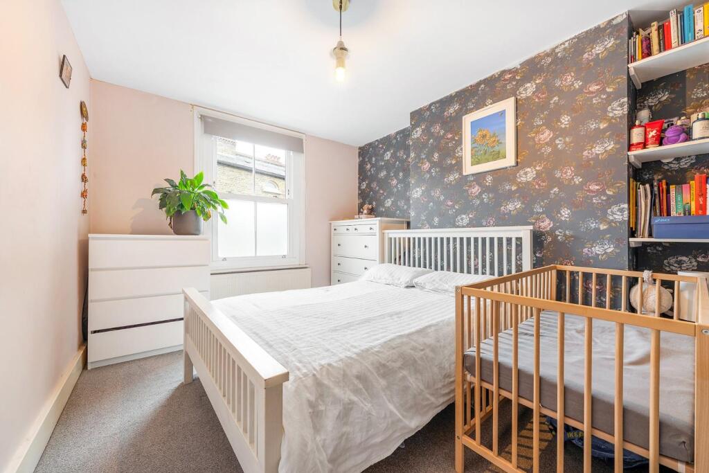 Principal Bedroom (2).JPG