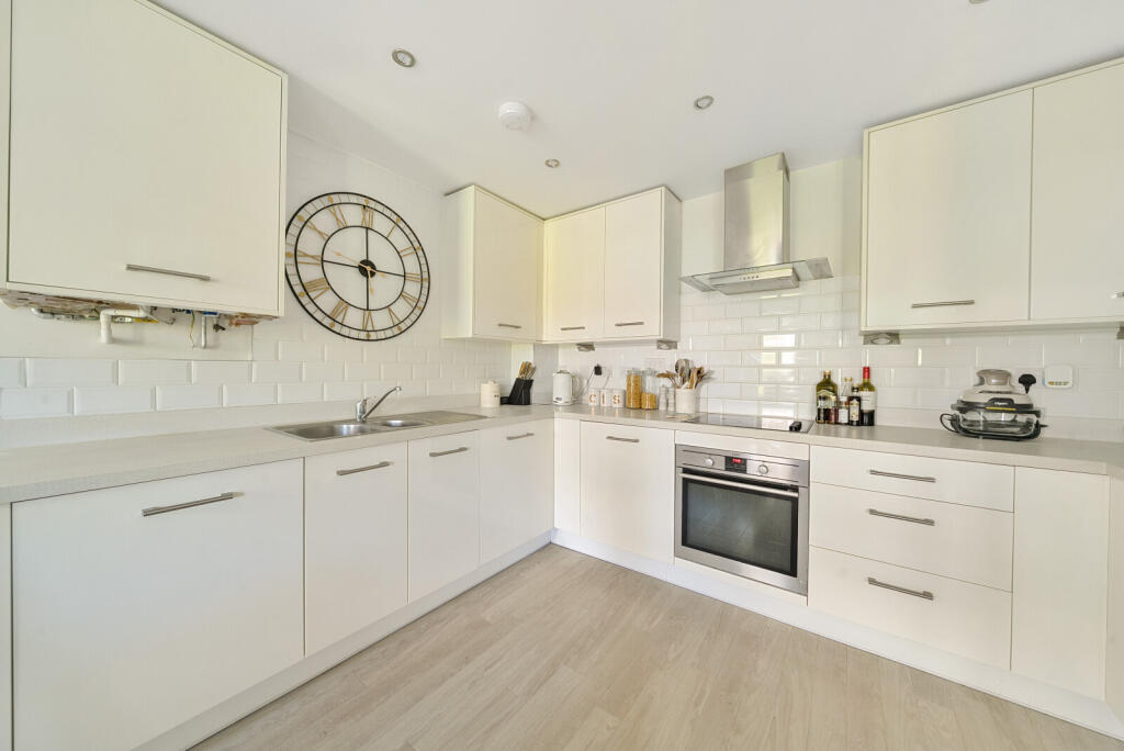 1345273-10-68b09b...