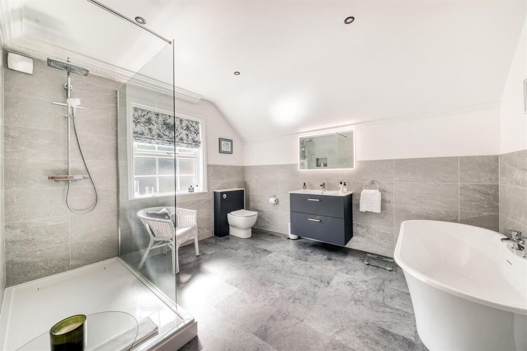 Luxury Bathroom