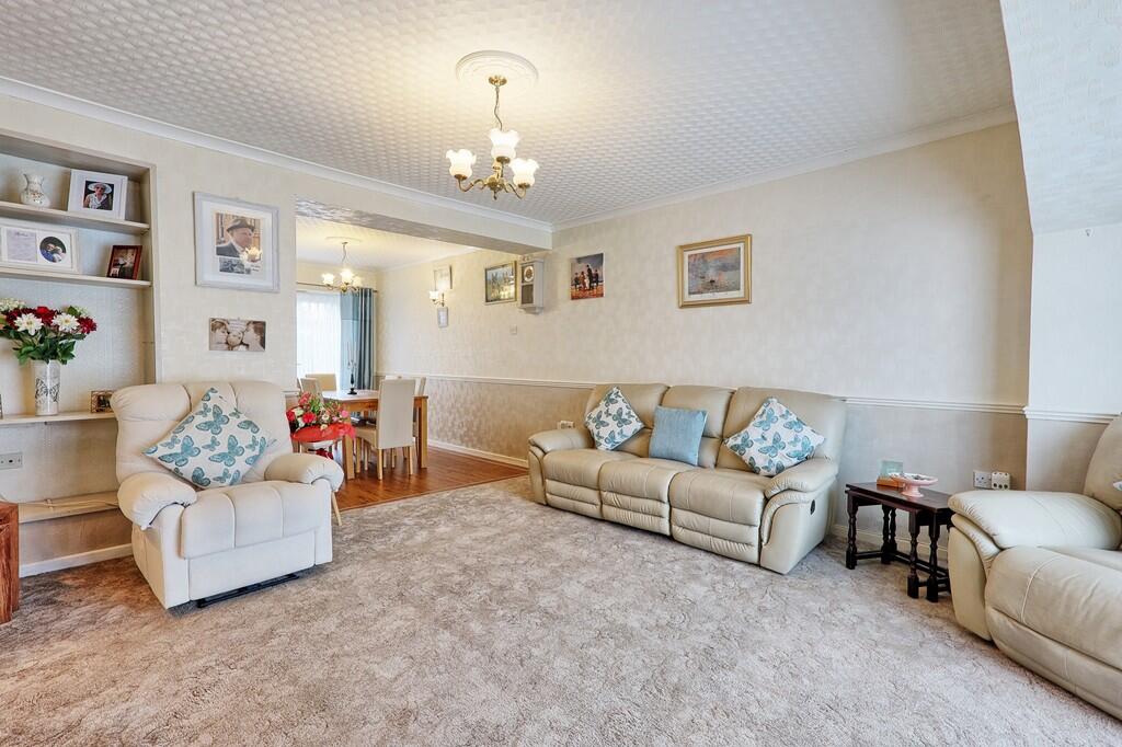 IMG_9779_80_81_ea...