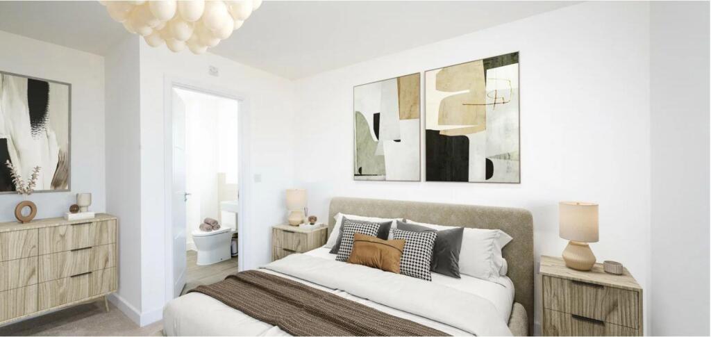 main bedroom 2.JPG