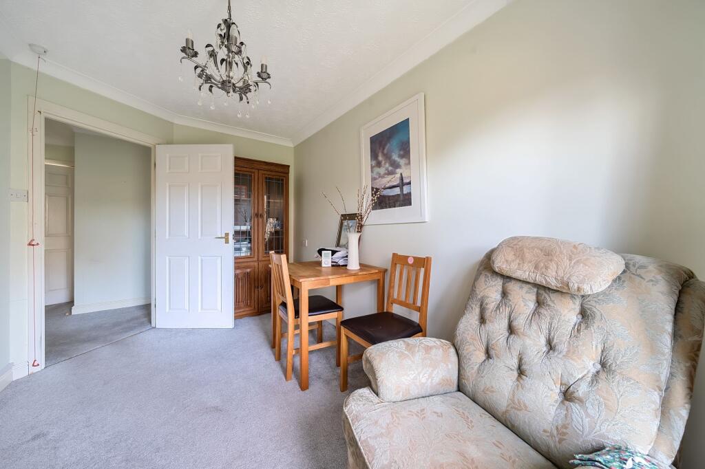 Living Room (3)