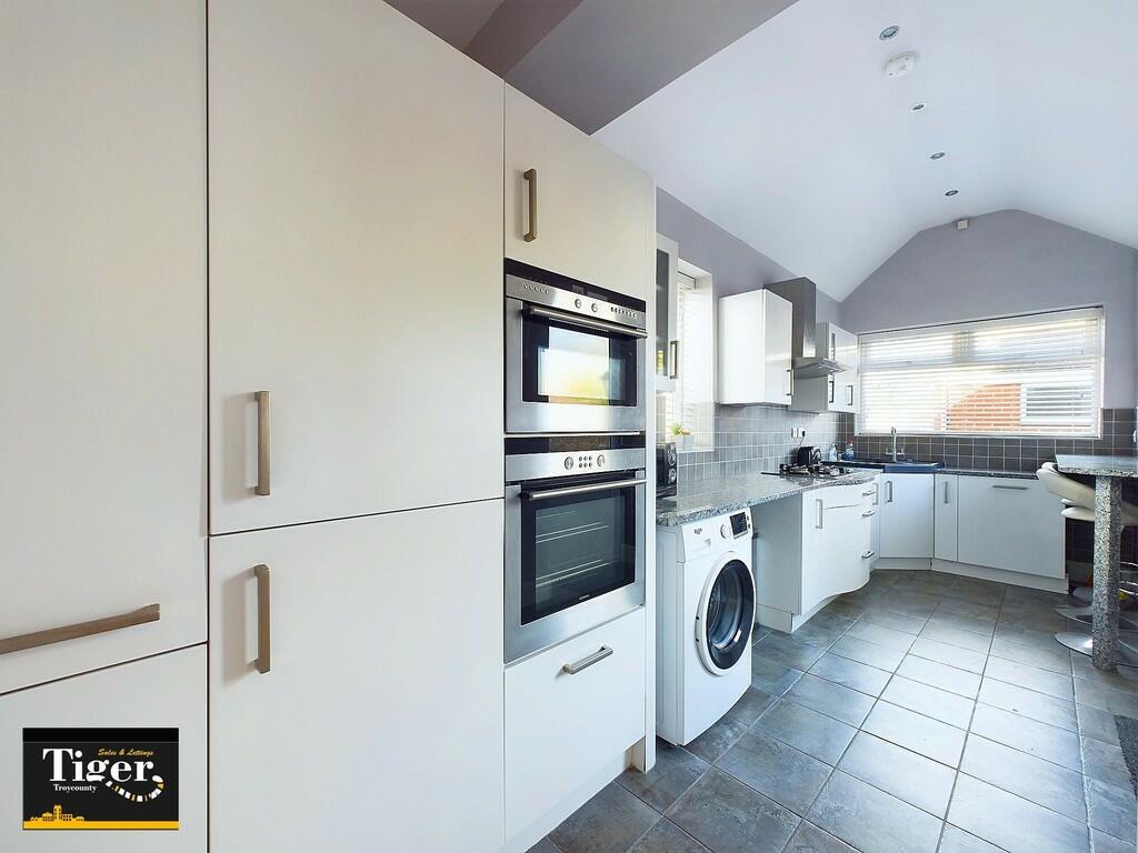 CAM03440G0-PR0227...