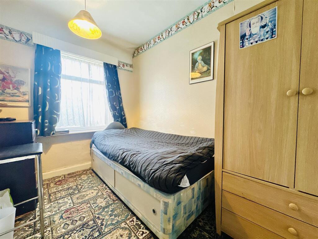 BEDROOM TWO