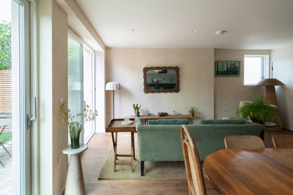 291087 - UNIT2-MANOR-PARK-SE13-008.jpg