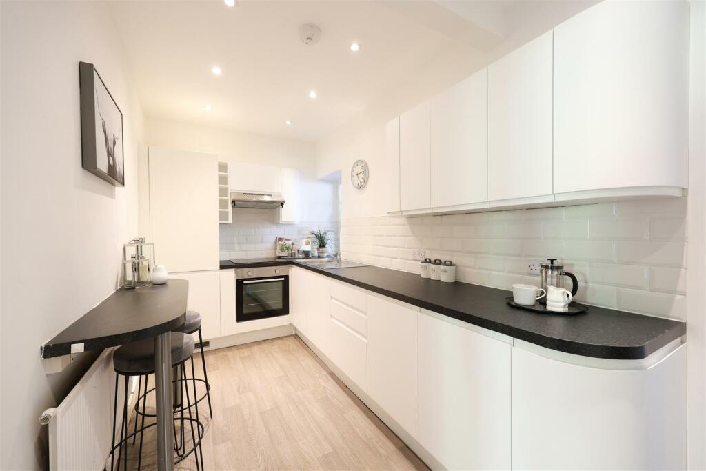 GF 13 Osborne Road 13.jpg