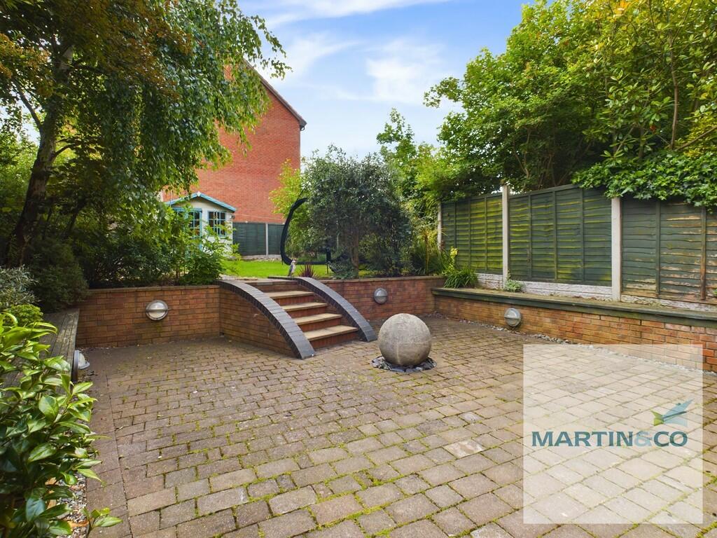 CAM03663G0-PR0032...