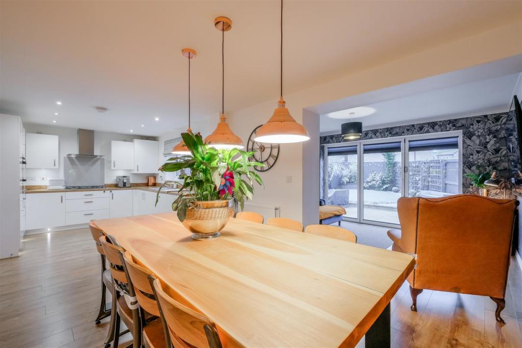 Open plan Kitchen/Diner Family Room