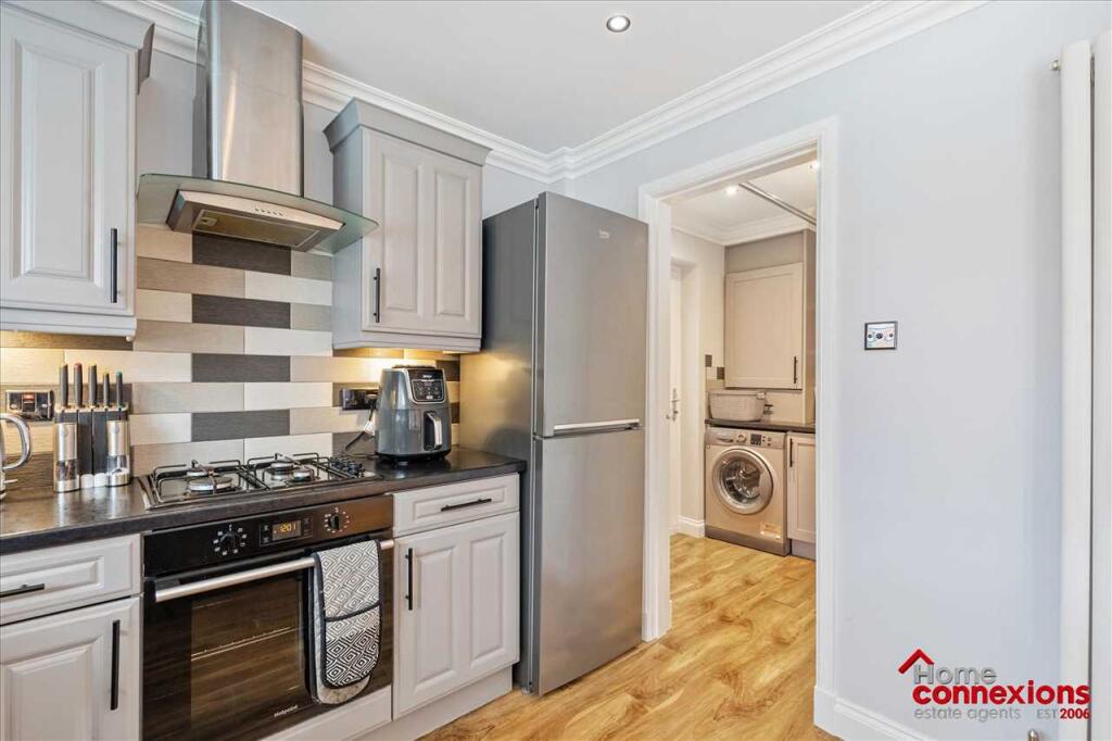 Kitchen Dining (3)
