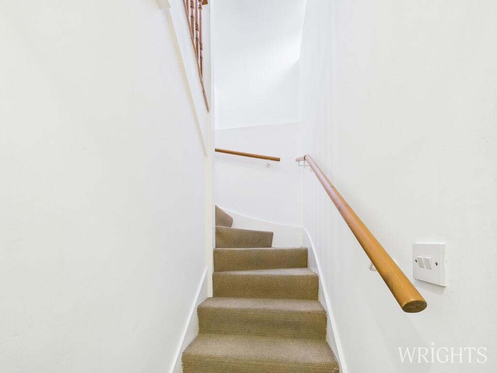 CAM05659G0-PR0008...