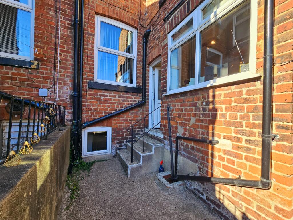 03f6dddc-0554-4848-91bd-6963a22ff0ff