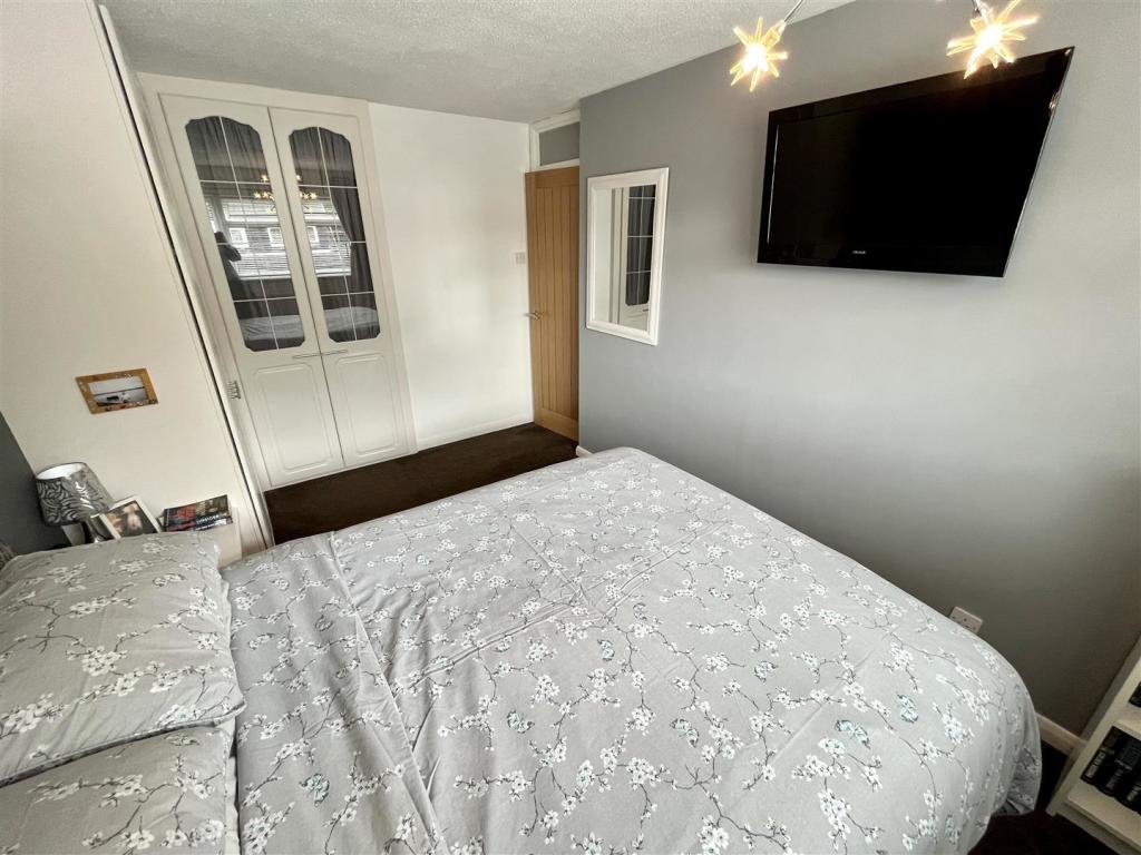 Bedroom 1 Aspect 2