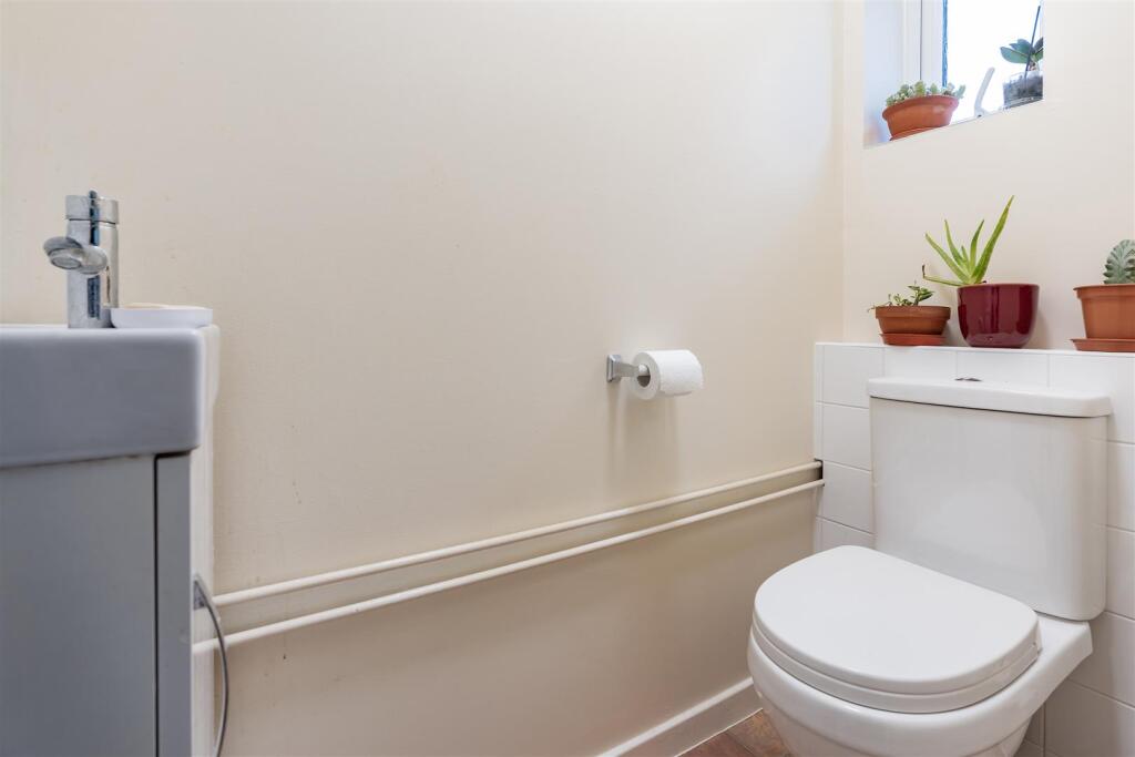 114 Caling Croft-HR11.jpg