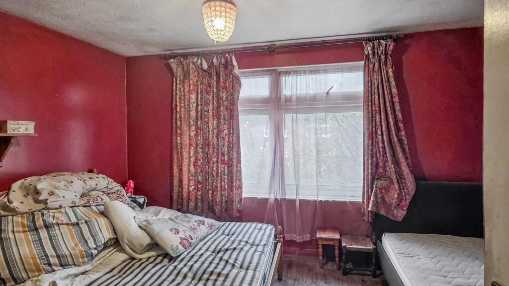 6 Keilder Close, Hillingdon, Uxbridge, UB10 0EU