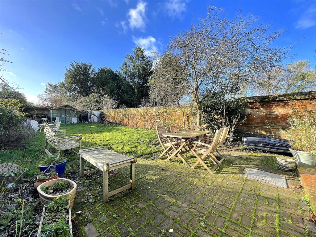 Garden (1).jpeg