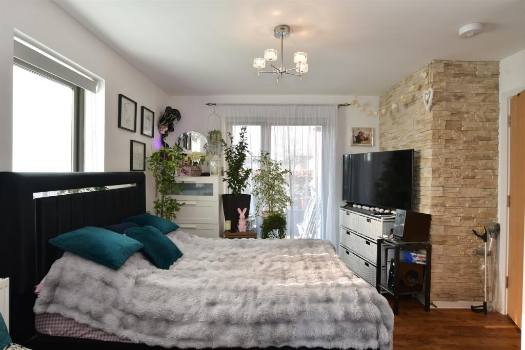 Lounge/Kitchen/ Dining Room