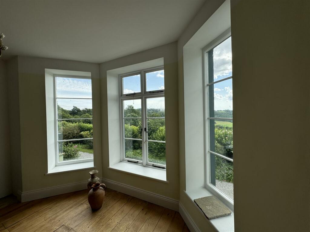 Bay Window