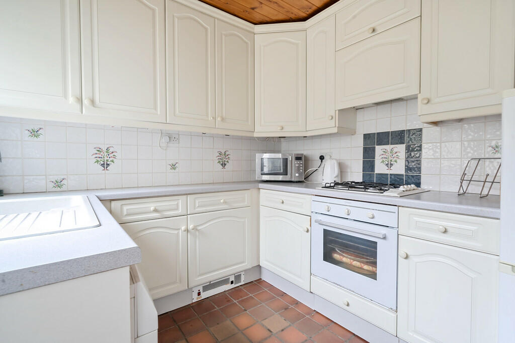 Fitted Kitchen