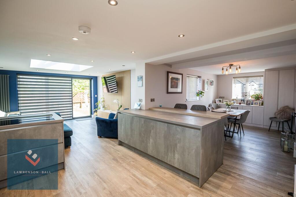 Open Plan Kitchen/Family/Dining Room