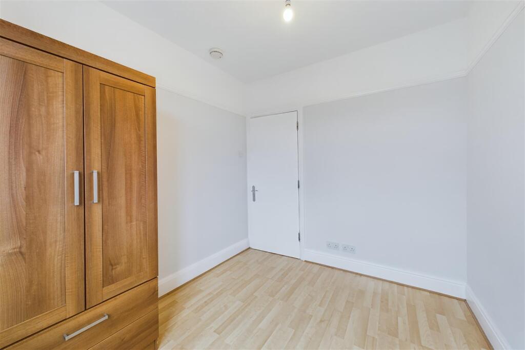 37, Kingsholm Road Southmead, Bristol, BS10 5LJ | 