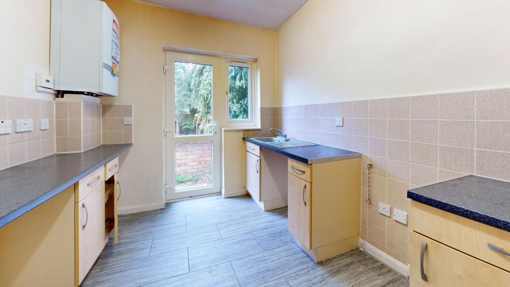 Flat B, 8 Cherington Road, Hanwell, London, W7 3HJ