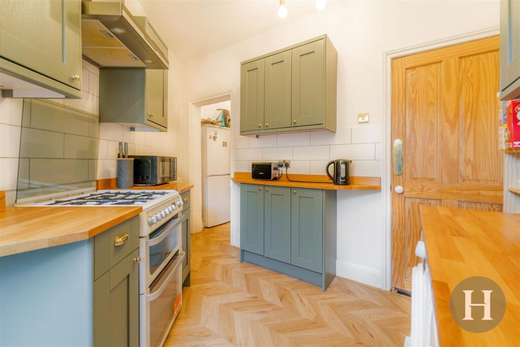 Hadleigh Estate Agents-11.jpg