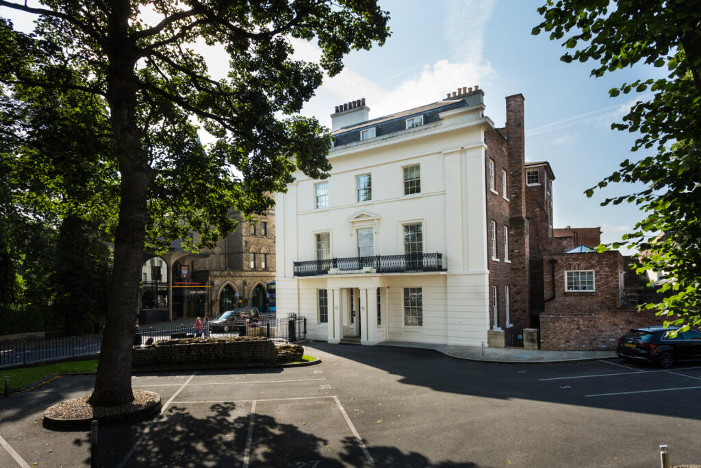 Side External