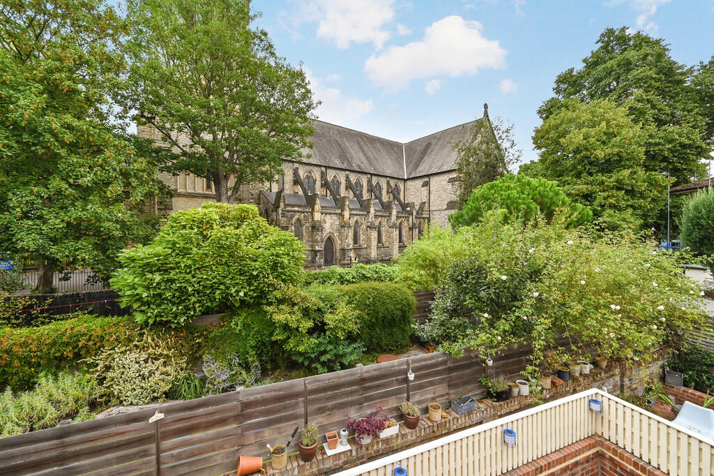 37-Lauriston-Road...