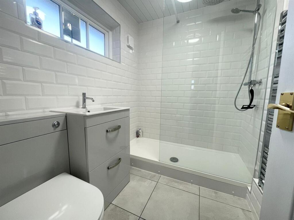 Ground Floor Bathroom