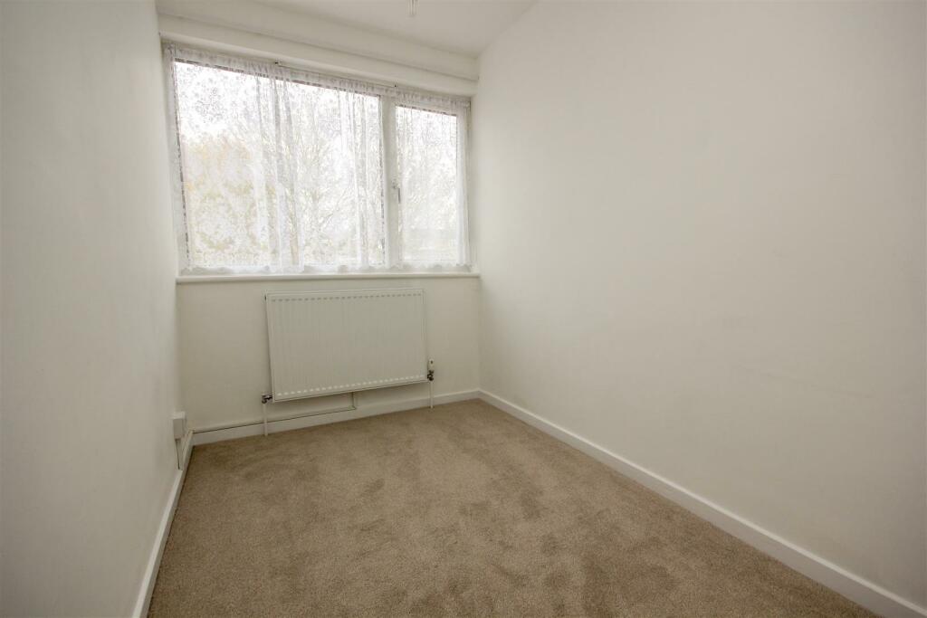 Bedroom 3.jpg