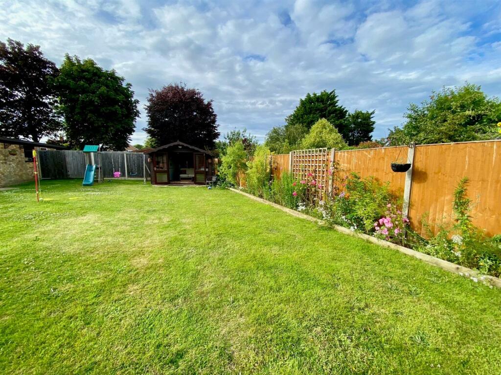 Garden 3.jpg
