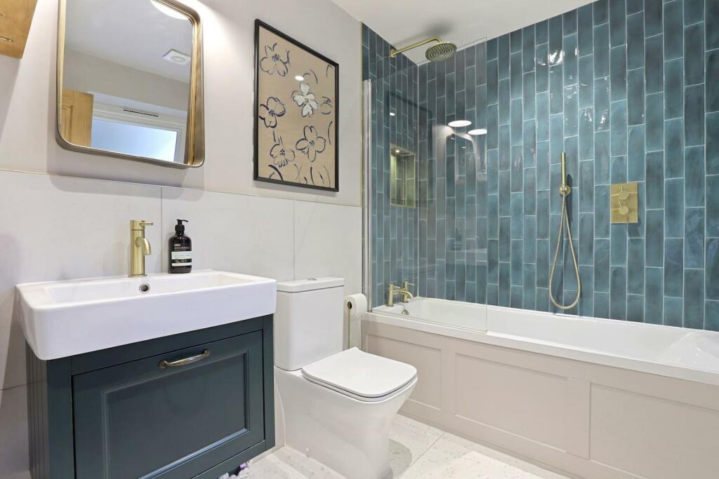 05-eb52JHPropWorld - Flat 1, 49 Newlands Park - 15