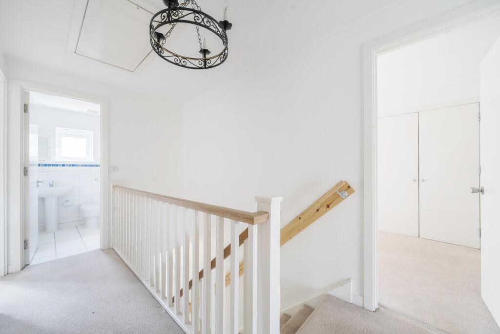 1300811-18-6839cb...