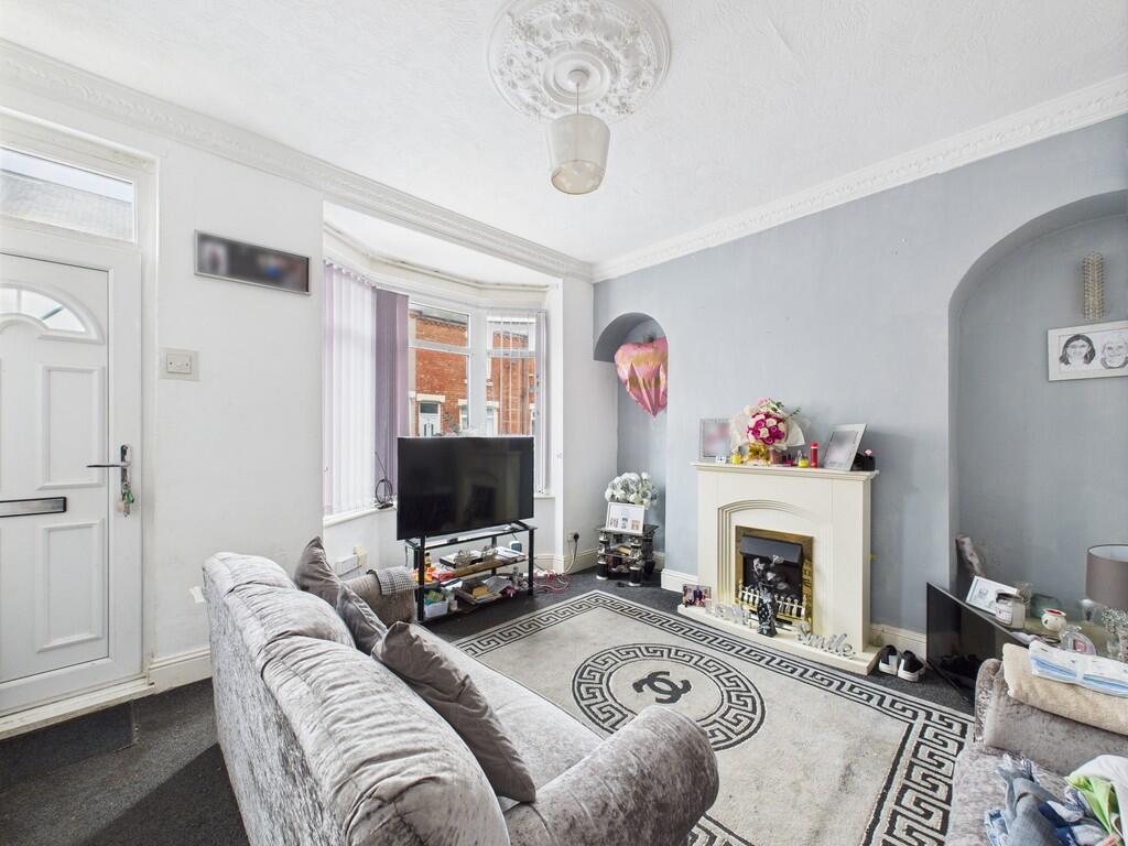 CAM01835G0-PR0229...