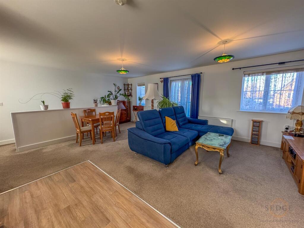 1 willow court-12.jpg