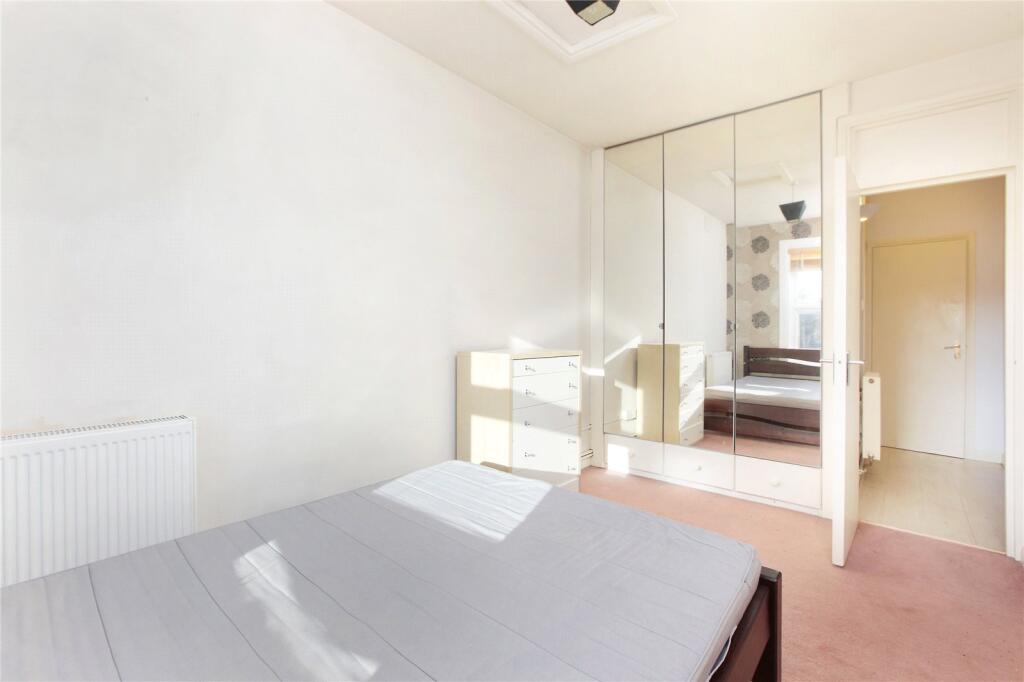 property in Northside Wandsworth Common, 
Battersea, SW18