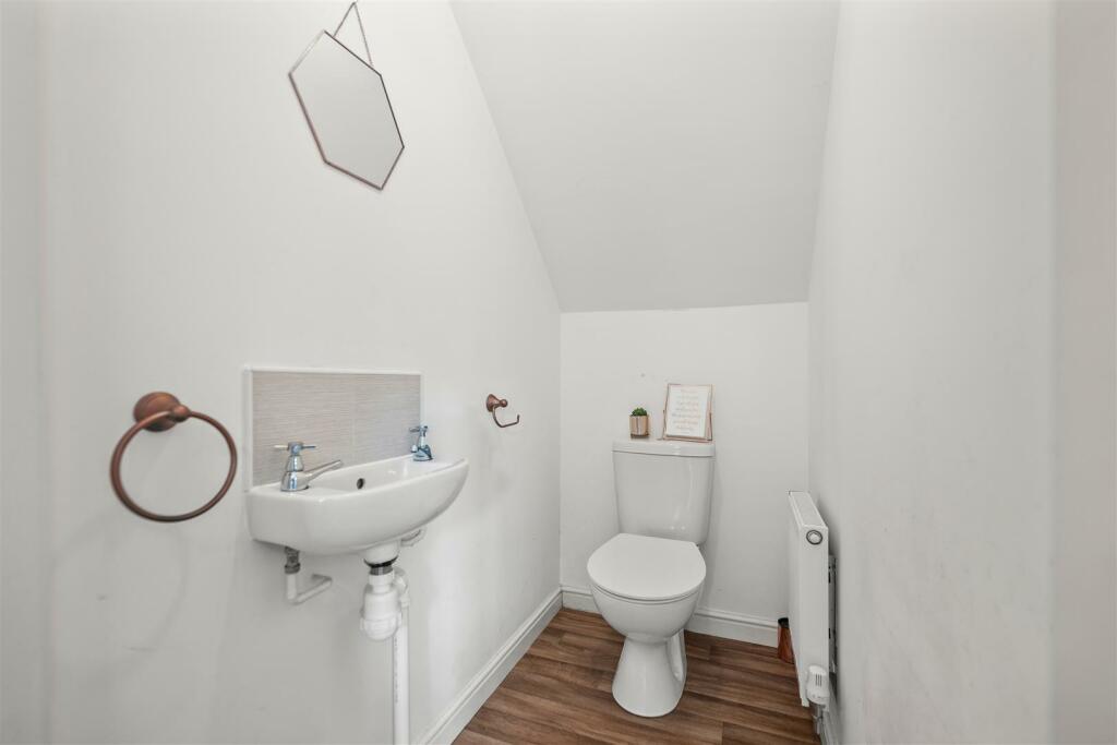 153 Masefield Avenue-01.jpg