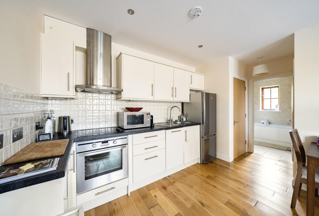 1327346-6-6877d41...