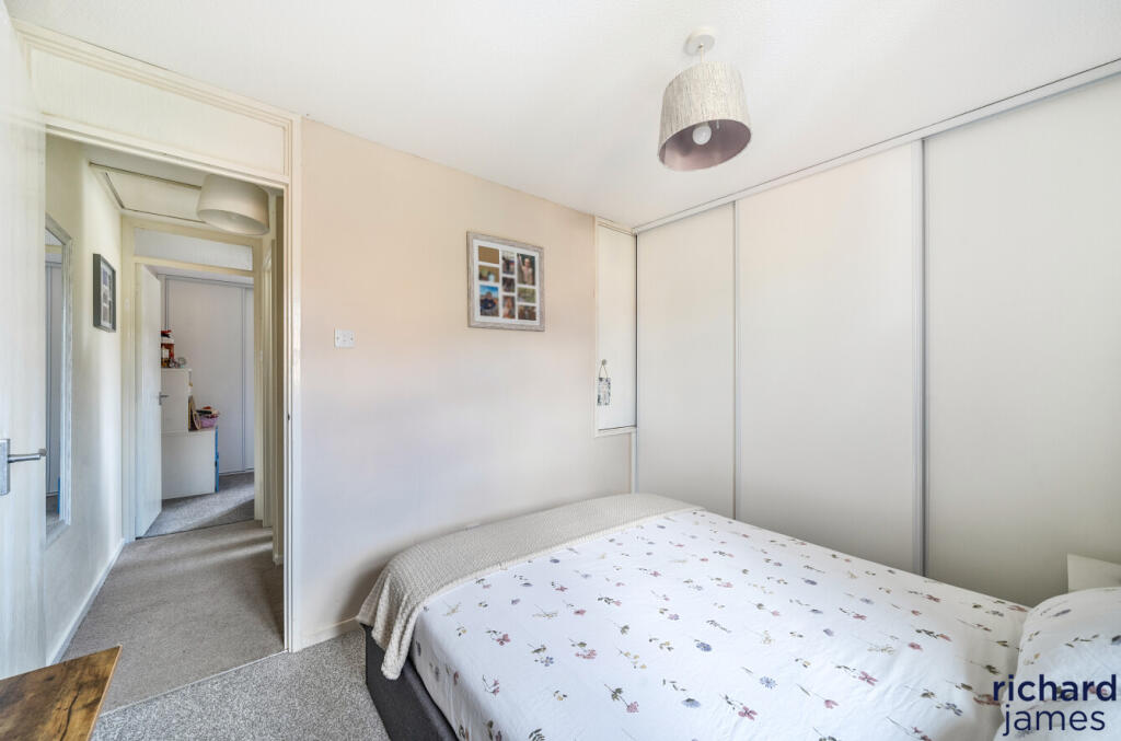 a4b85f2fa6624fdbbdfdb3f2dd5d2fe6