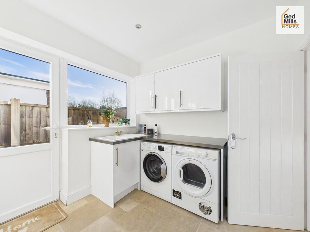 CAM02899G0-PR0069...