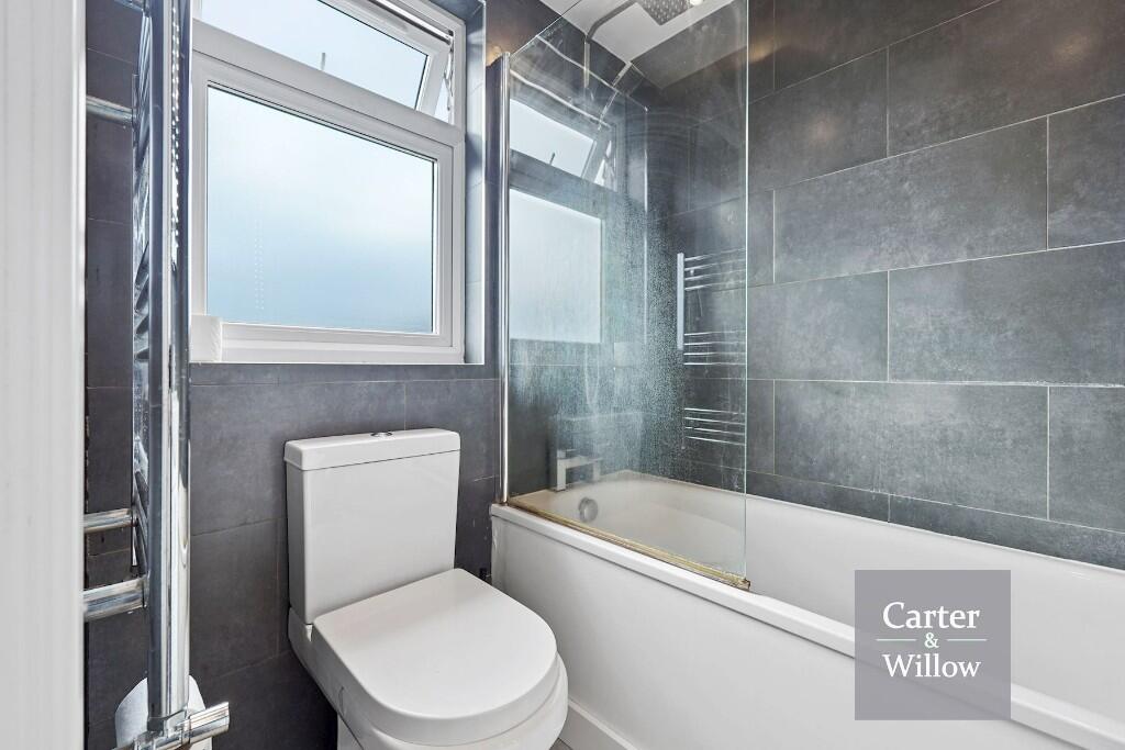 Ensuite Bathroom/WC