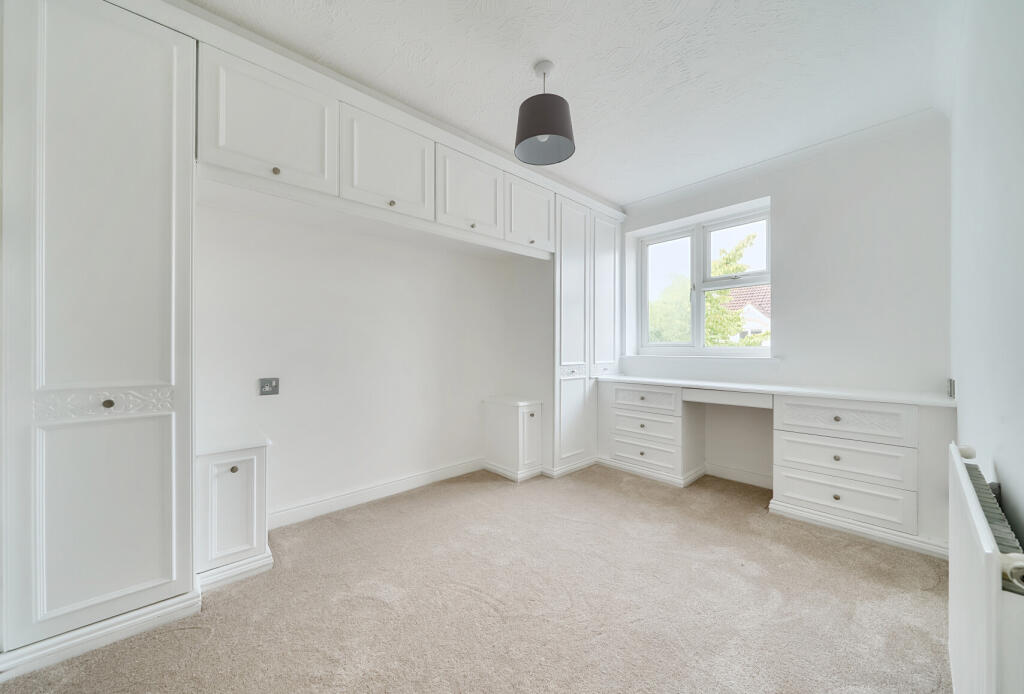 1333498-6-688b6fb...