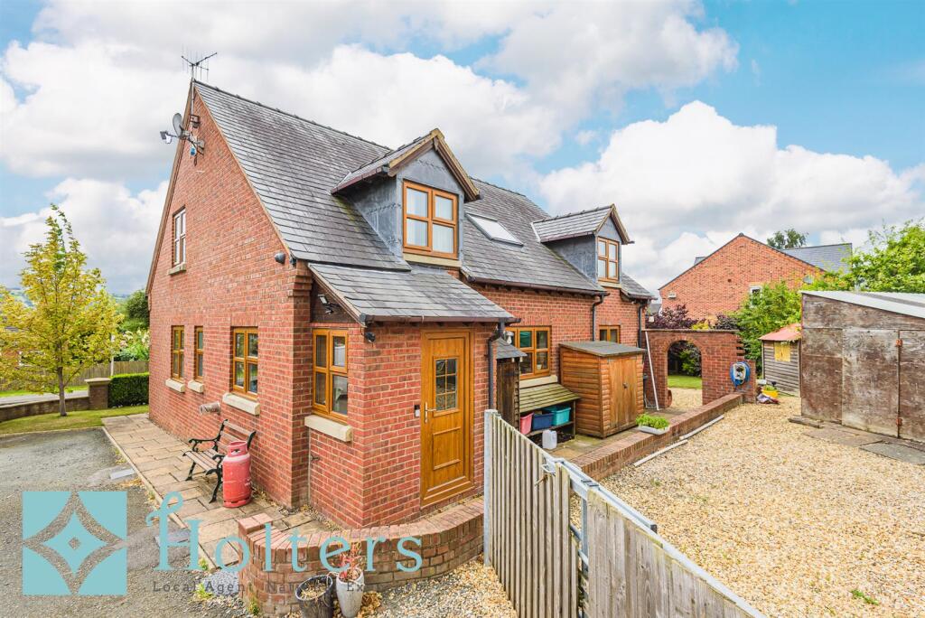 HOLT - Waterlily Cottage, Churchstoke-08.jpg